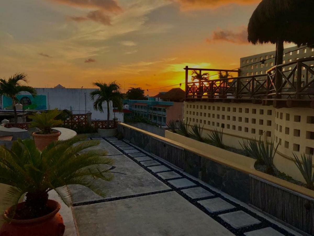 Hotel Cielo Playa del Carmen Bagian luar foto